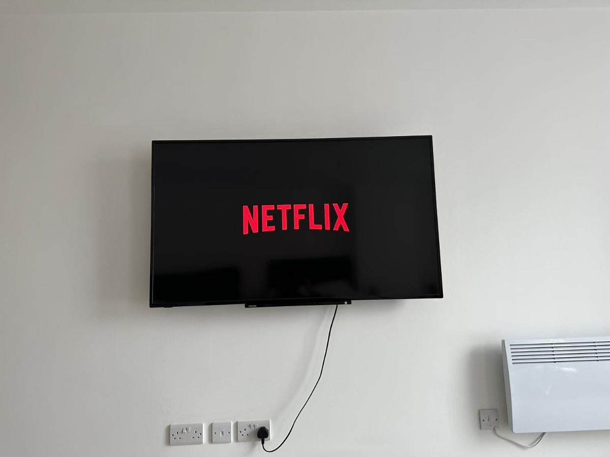 Manchester Old Trafford Studio Apartment Экстерьер фото