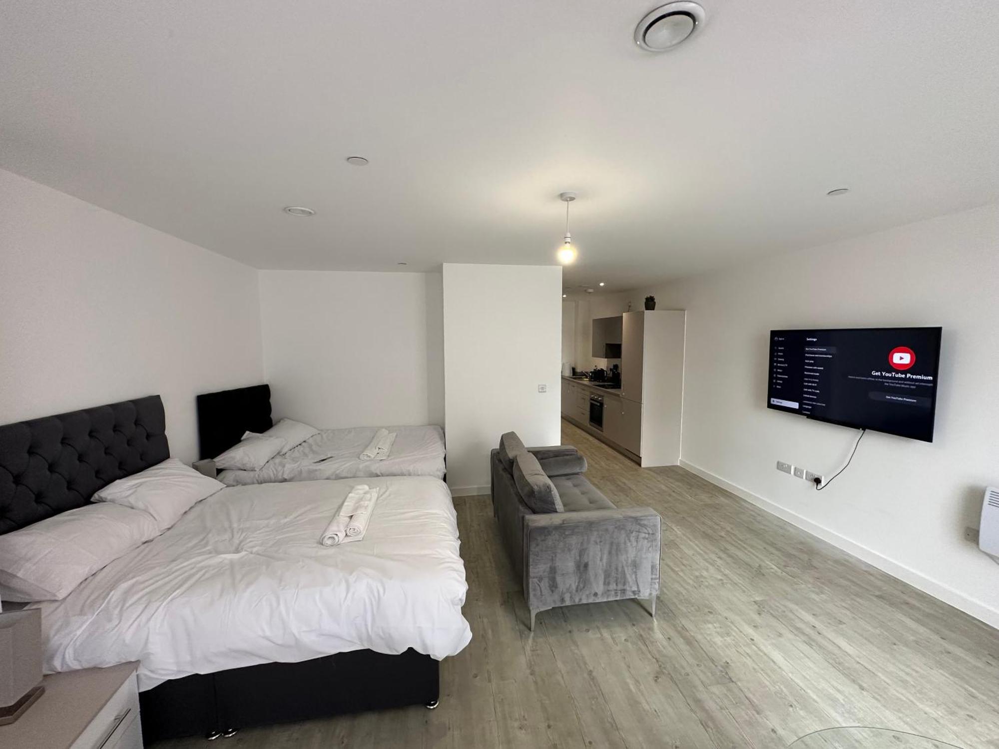 Manchester Old Trafford Studio Apartment Экстерьер фото